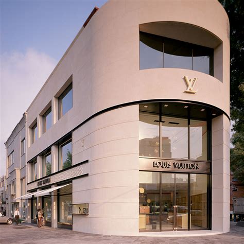 Louis Vuitton masaryk